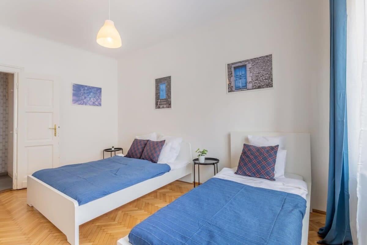 Home Away From Home In The Center Budapeszt Zewnętrze zdjęcie